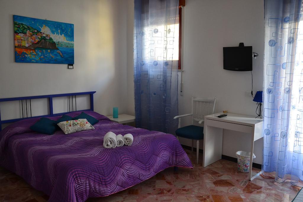 A Due Passi Da Erice B&B Chambre photo